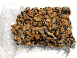 Ресторанные гренки с холодцом и хреном: Мидии вяленые