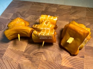 Шашлычок из щуки холодного копчения: Шашлычок из кальмара х/к