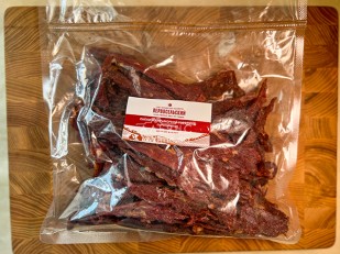 Вяленое мясо: Мясо СЛАЙСЫ из МРАМОРНОЙ ГОВЯДИНЫ с/к (0,5 кг)