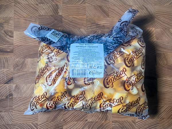 Сыр 1 кг ГОРНЫЙ СЫРОВАР (Бочонок копчёный с паприкой) в Царицыно